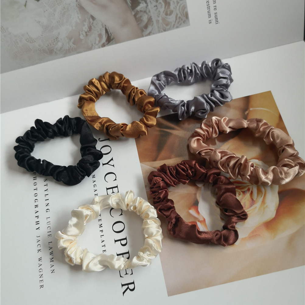 Scrunchie Satin Set - مجموعة من 12 قطعة من ربطات