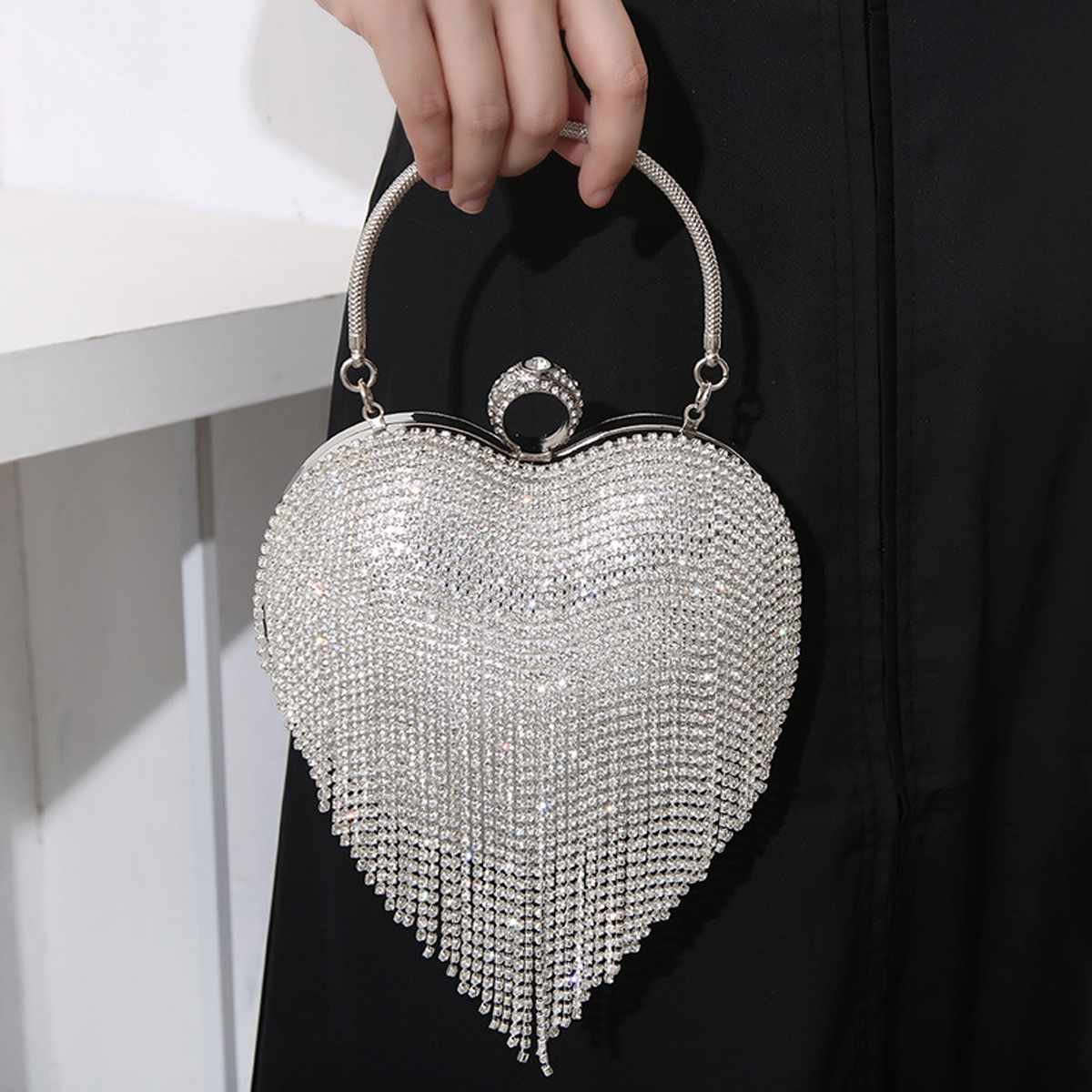 حجر الراين مساء حقيبة القلب نم - مراجعة Wallet Chain Bag وسعره