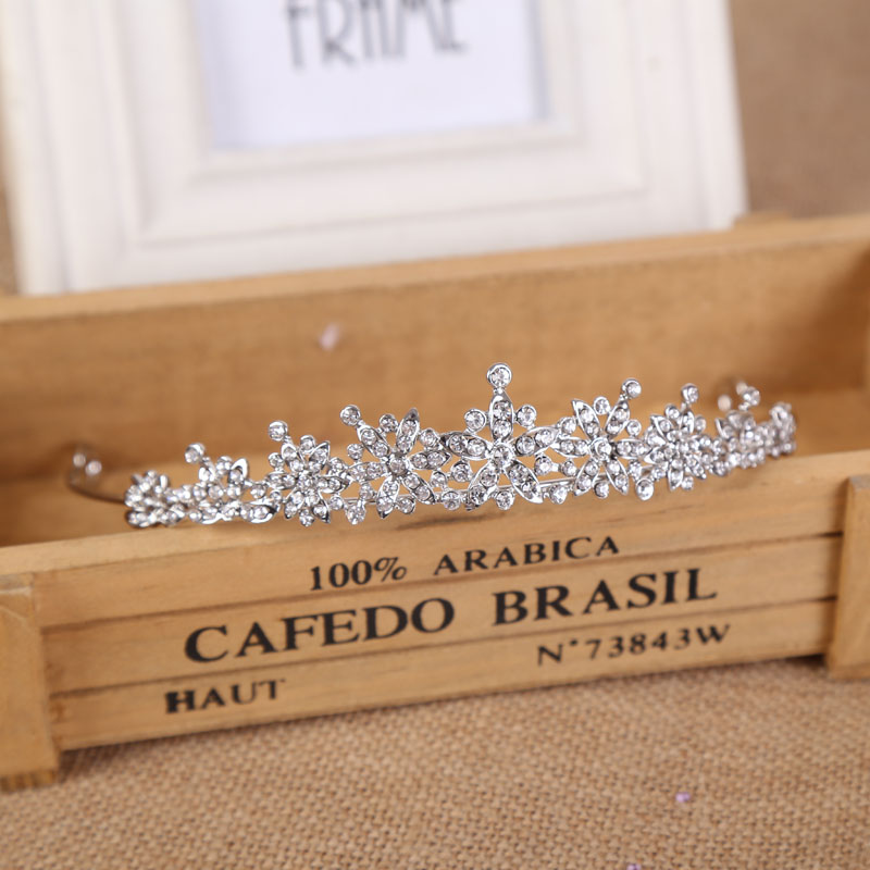 تاج كريستالي للزفاف وتسريحات ا - مراجعة Women Accessories For Wedding وسعره