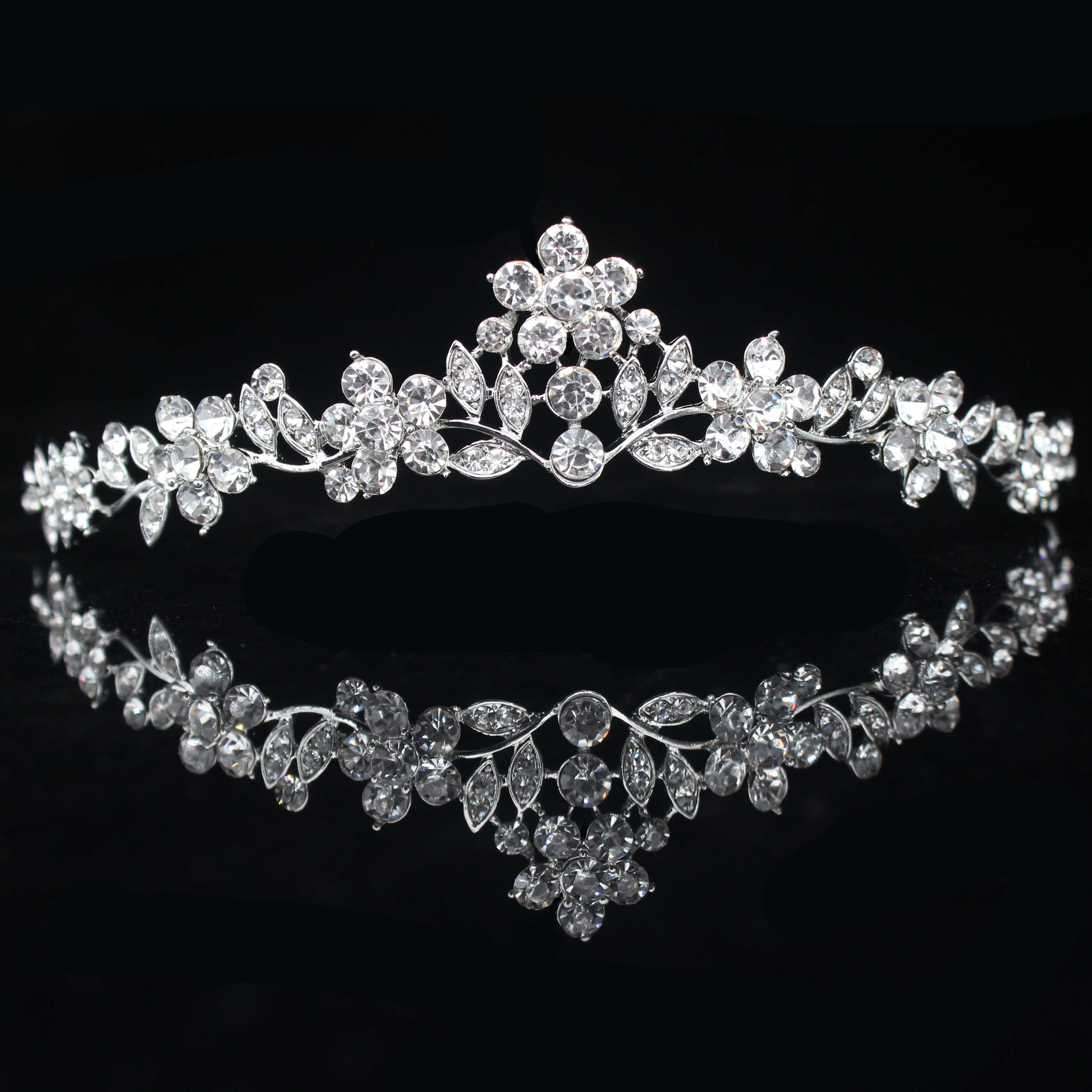 تاج كريستالي للزفاف وتسريحات ا - مراجعة Women Accessories For Wedding وسعره