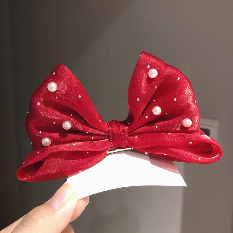 مشبك شعر جديد للفتيات بتصميم ف - مراجعة Accessories Brand For Women وسعره