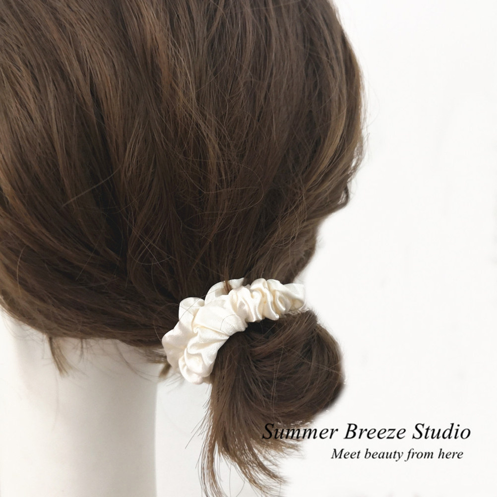 مجموعة من 12 قطعة من ربطات الش - مراجعة Scrunchie Satin Set وسعره