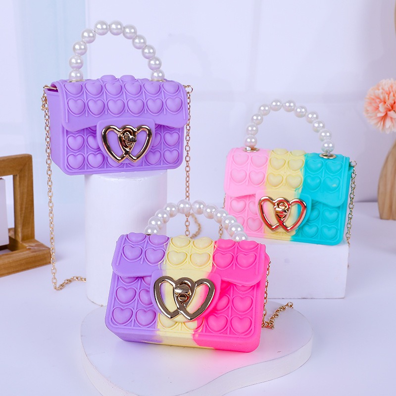 حقيبة جيلي على شكل فقاعات من ا - مراجعة Wallet Chain Bag وسعره