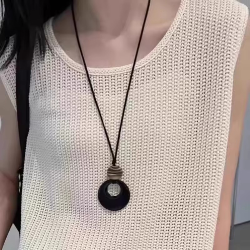 فاسق دوامة الشمس الصليب سلسلة  - مراجعة Women'S Emo Accessories وسعره
