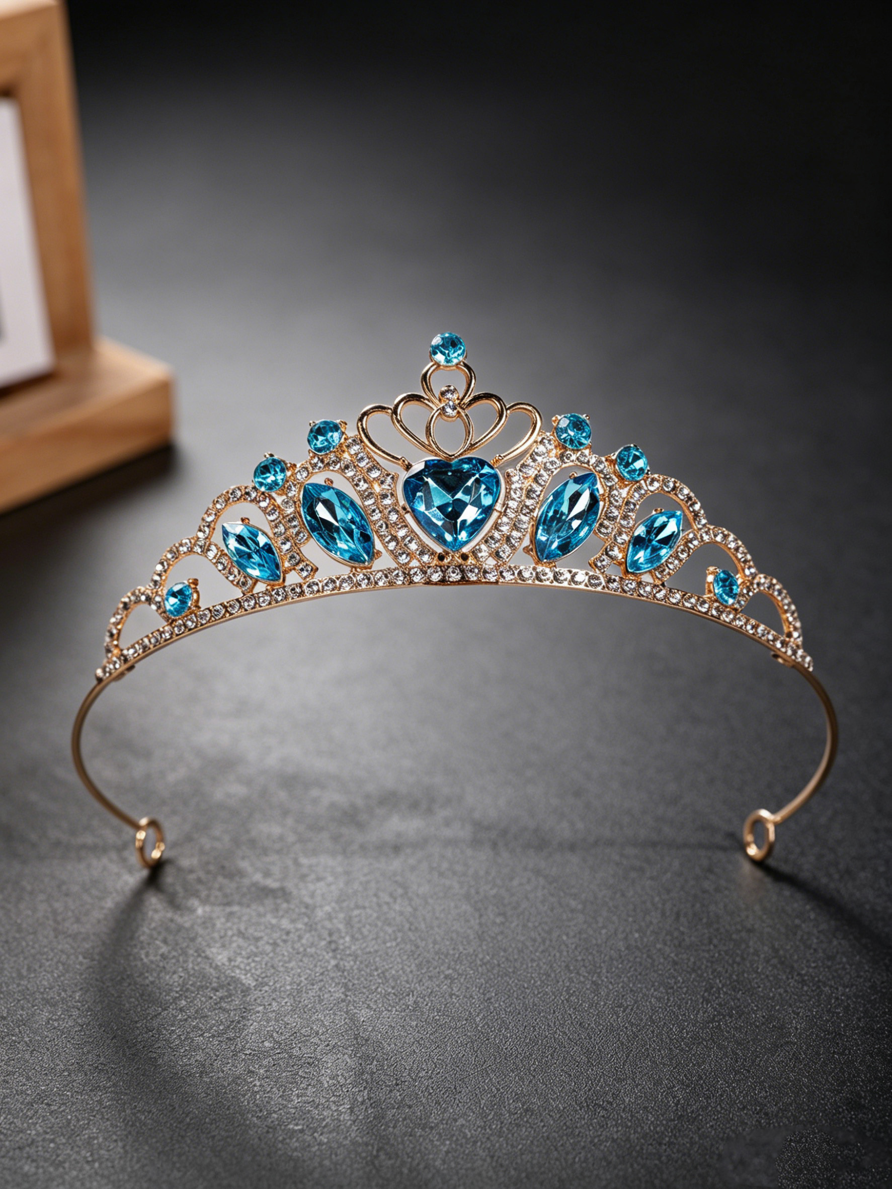 تاج على شكل قلب بتصميم ريترو م - مراجعة Women Accessories For Wedding وسعره