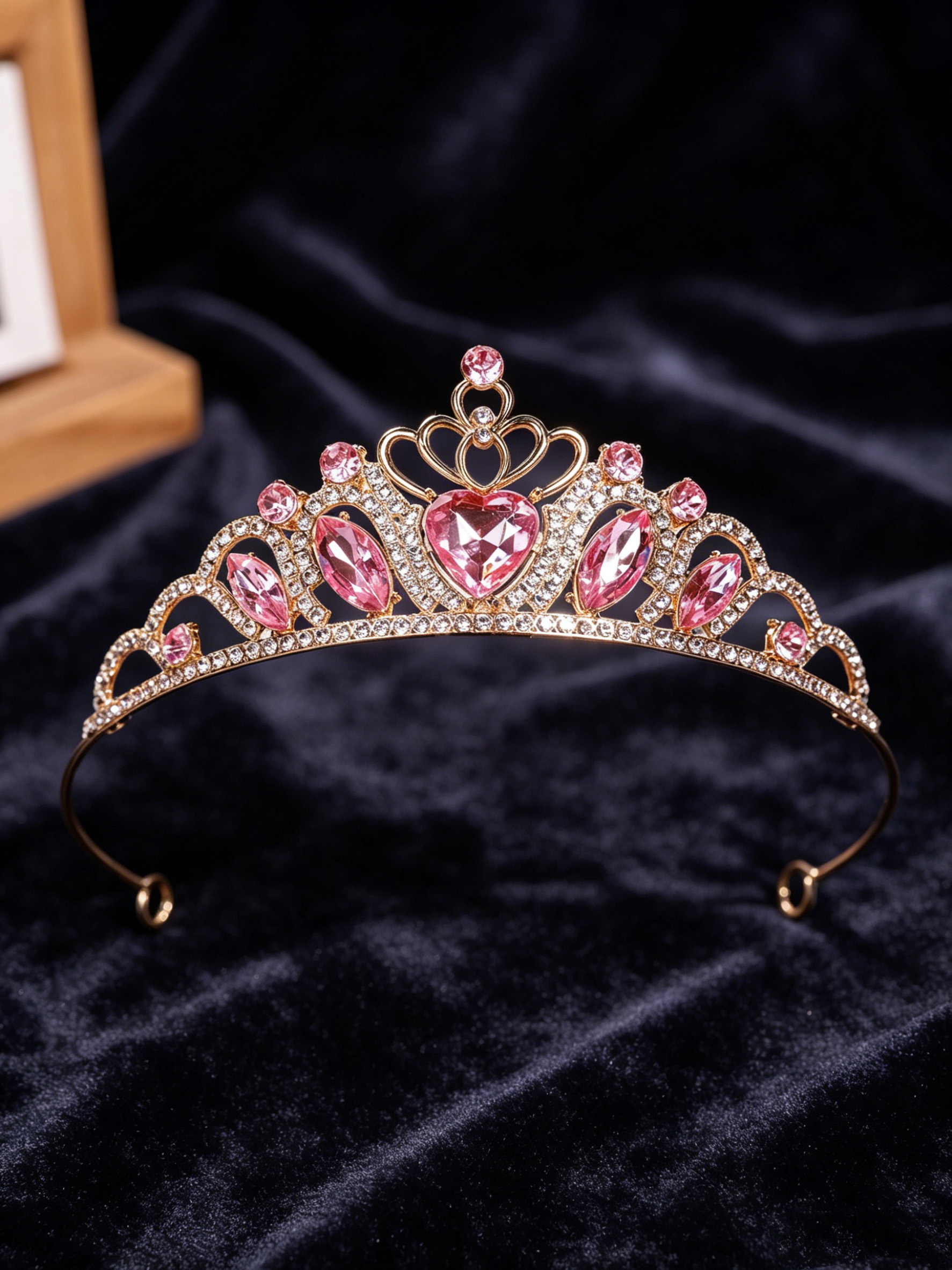 تاج على شكل قلب بتصميم ريترو م - مراجعة Women Accessories For Wedding وسعره